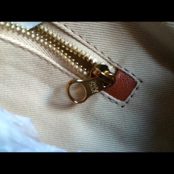 Brand new! SEE BY CHLOE Leather Bag w/ tag+ID card - Picture 7 of 8